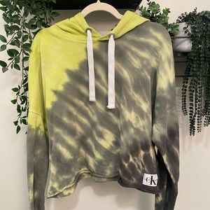 Calvin Klein Tie-Dye Cropped Hoodie